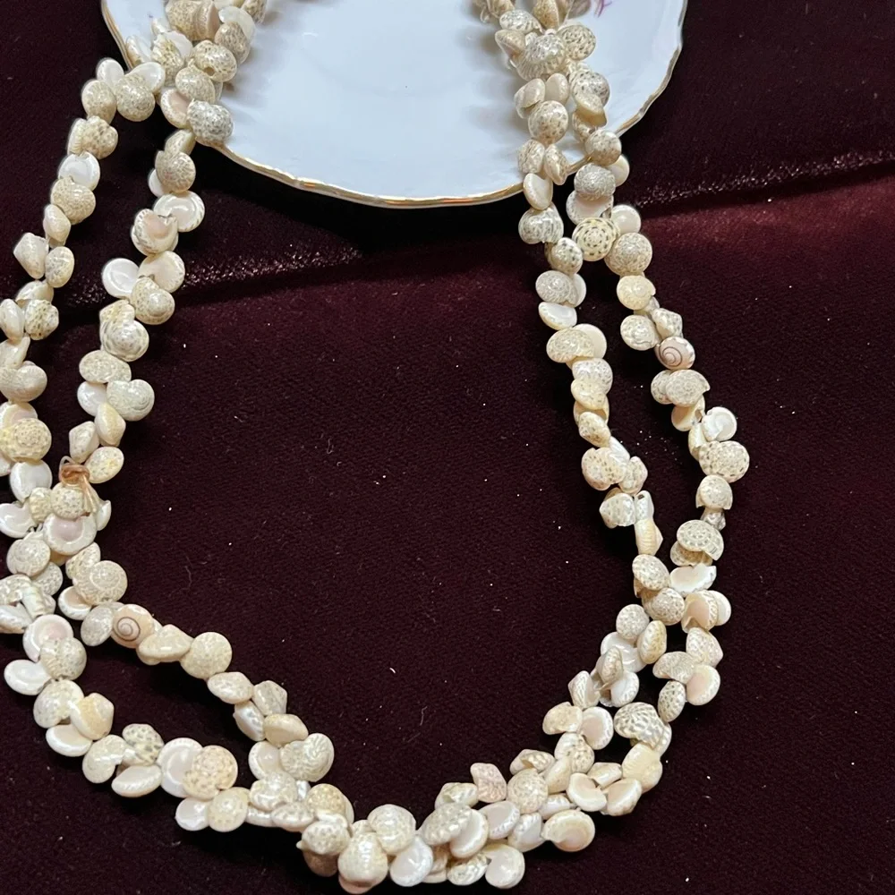 Vintage Puka Shell Necklace | Natural Seashell Twist Rope Lei | Boho Beach